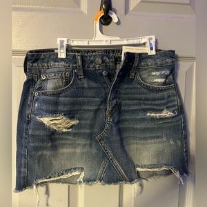 American Eagle High Rise Skirt